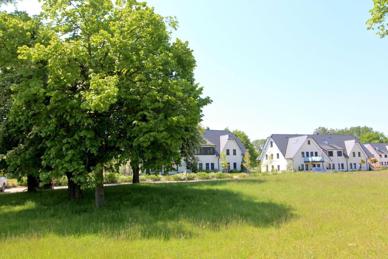 Strandnahe Fewo Mit Balkon, Gratis Nutzung Vom Ahoi Erlebnisbad Und Sauna In Sellin - Rex Rugia Fewo 14-6 Лоббе Экстерьер фото